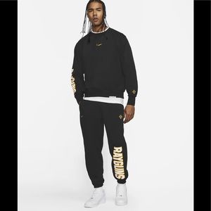 New Nike Standard Issue Rayguns Sweater